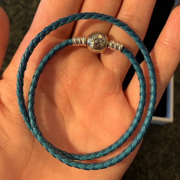 Pandora leather bracelet - Picture 2 of 4